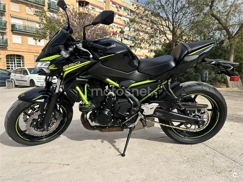 Kawasaki Z 650 – Vista 2