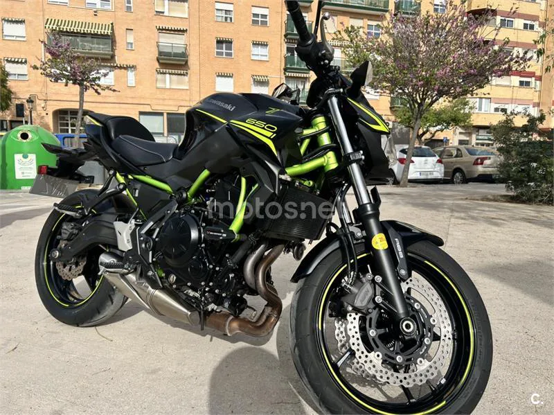 Kawasaki Z 650 – Vista 4