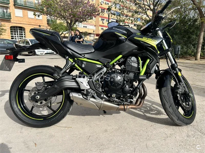 Kawasaki Z 650 – Vista 6