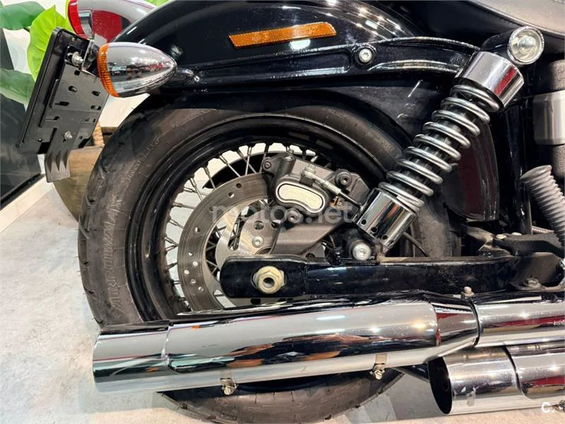 Harley-Davidson Dyna Street Bob – Vista 4