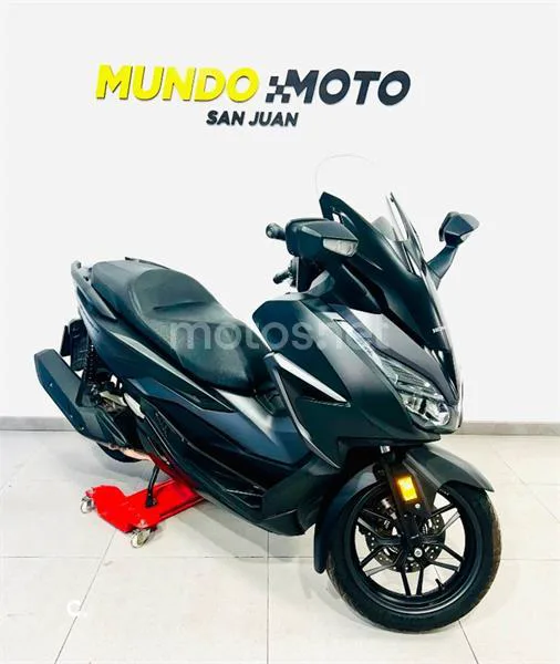 Honda Forza 125 – Vista 4