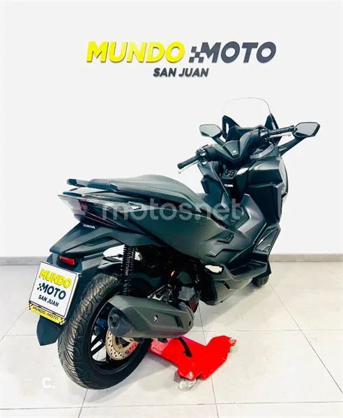 Honda Forza 125 – Vista 6