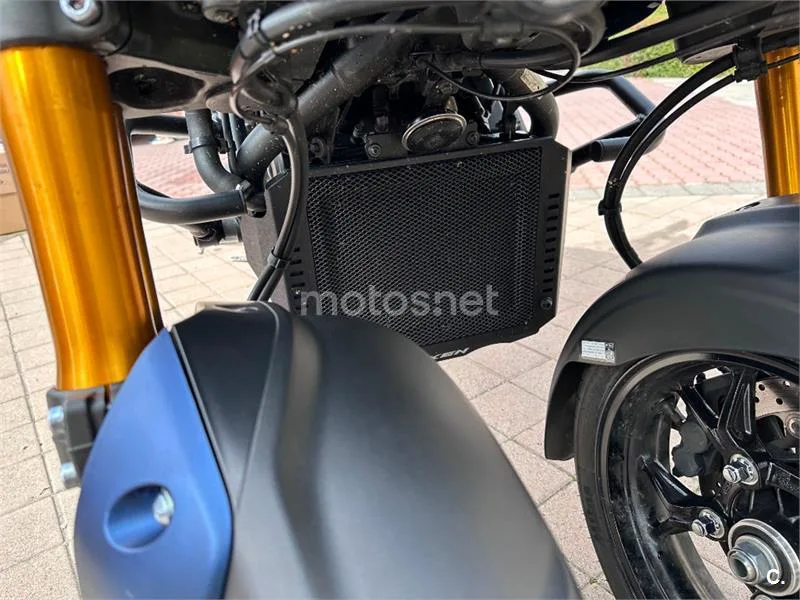 Yamaha Niken – Vista 19