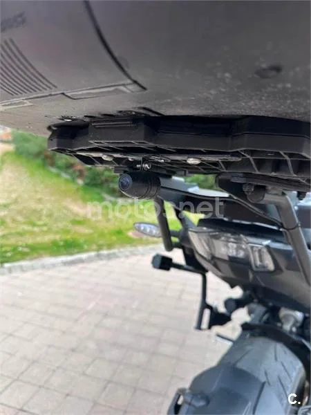 Yamaha Niken – Vista 10