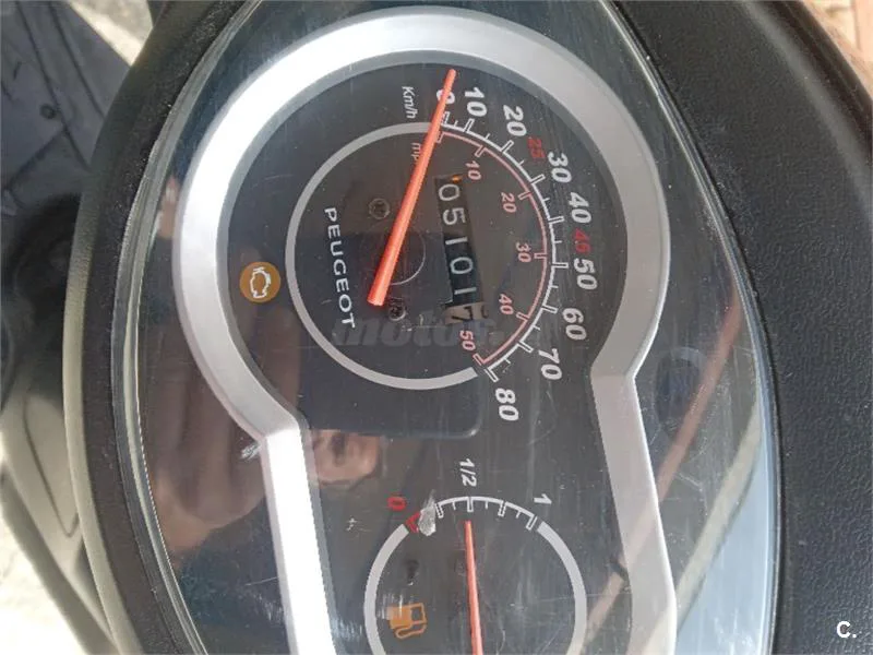 Peugeot TWEET 50 – Vista 3