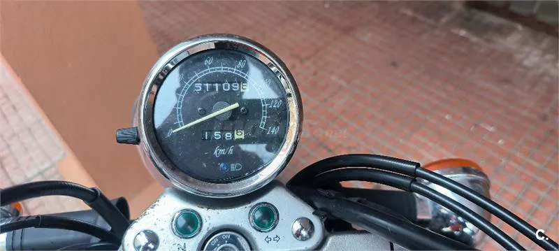 Suzuki Marauder 250 – Vista 4