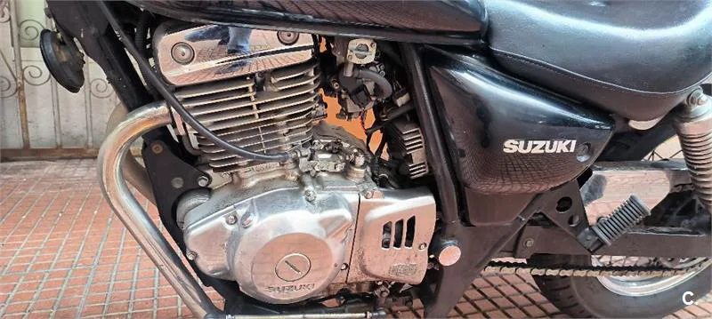 Suzuki Marauder 250 – Vista 8