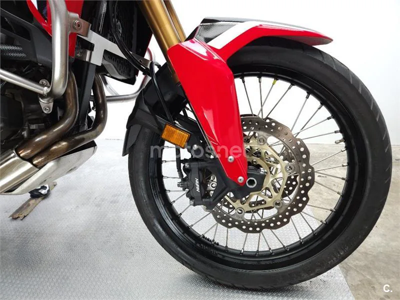 Honda CRF 1000L Africa Twin – Vista 11