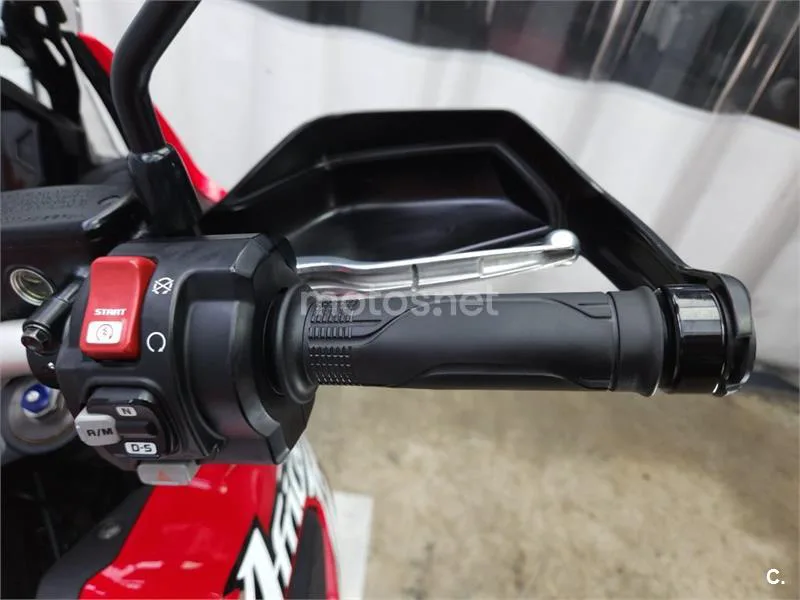 Honda CRF 1000L Africa Twin – Vista 10