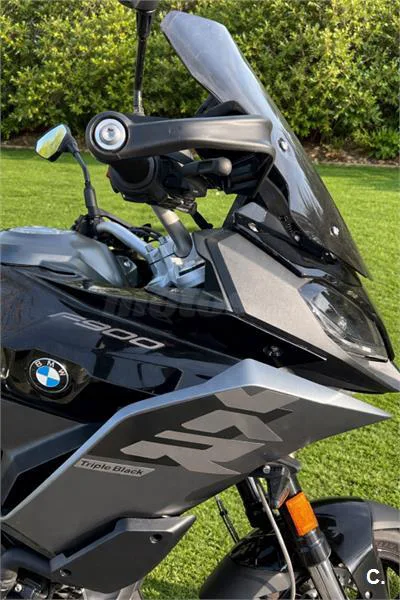 BMW F 900 XR – Vista 2