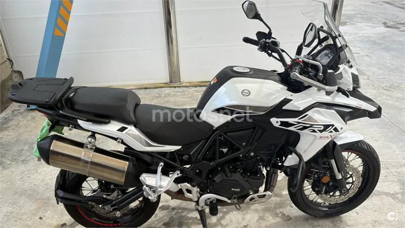 Benelli TRK 502 – Vista 2