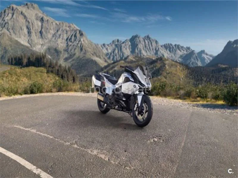 BMW R 1300 RT – Vista 13