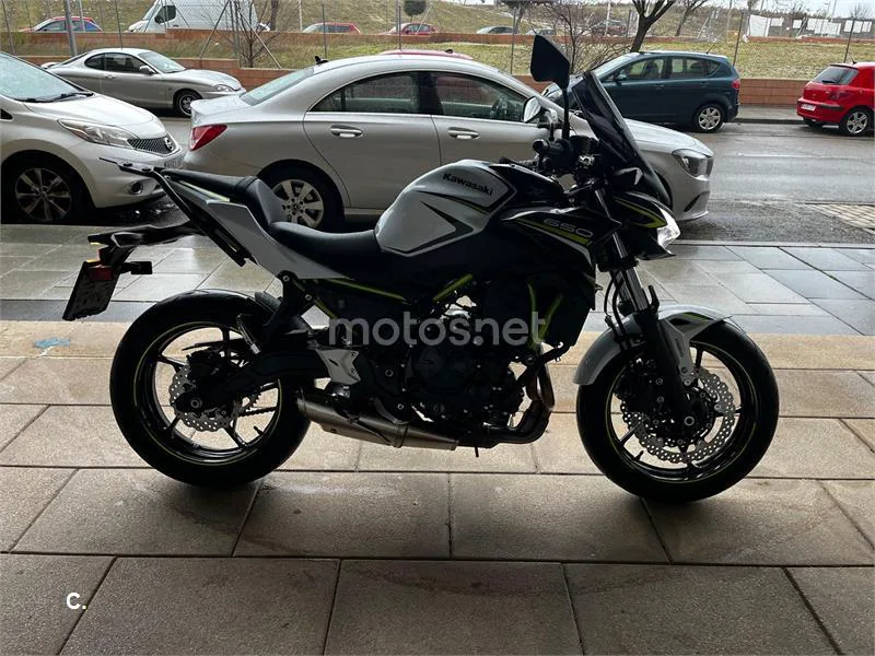Kawasaki Z 650 – Vista 5