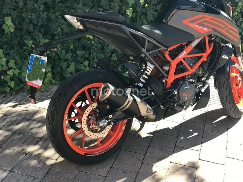 KTM 125 – Vista 4