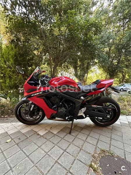 Honda CBR 650 R – Vista 2