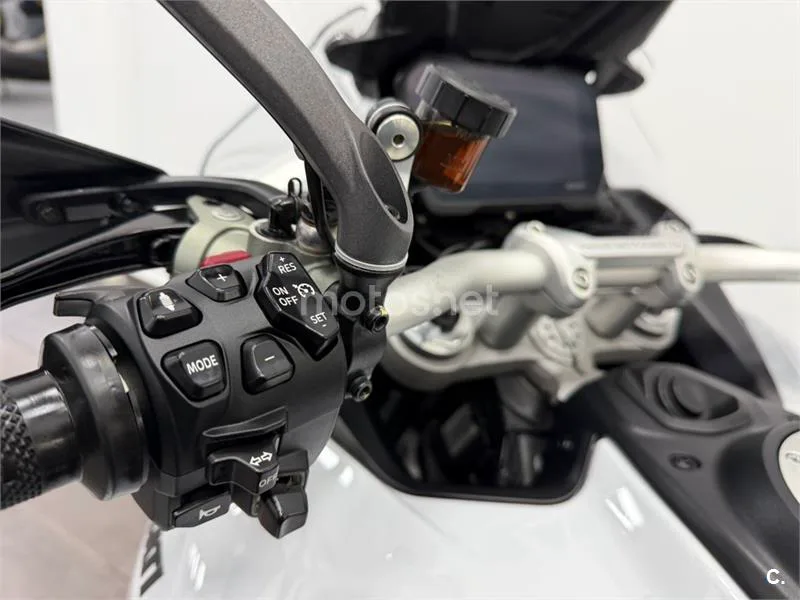 Ducati Multistrada V4 – Vista 12