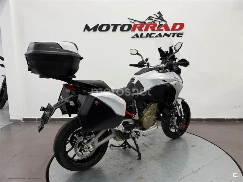 Ducati Multistrada V4 – Vista 3