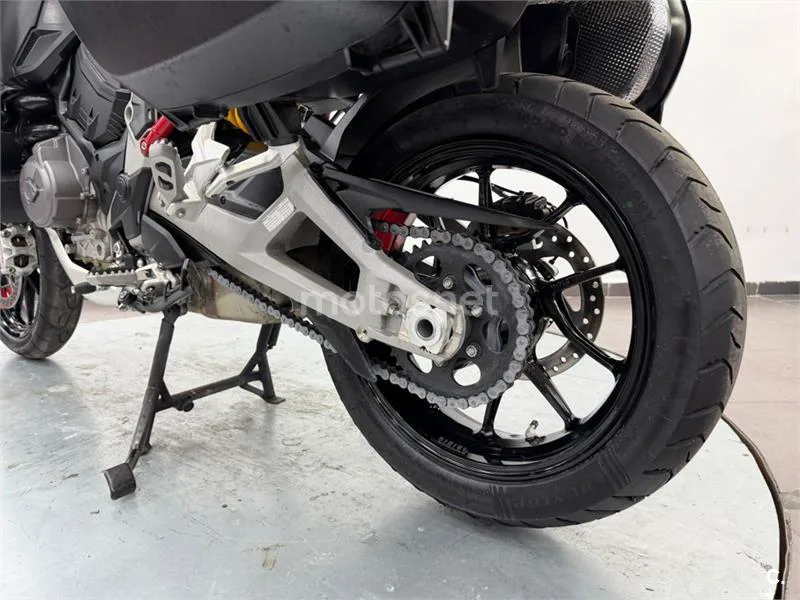 Ducati Multistrada V4 – Vista 10