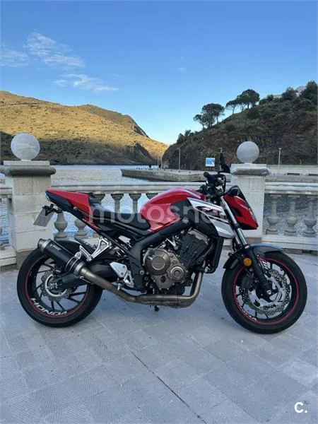 Honda CB 650F – Vista 2
