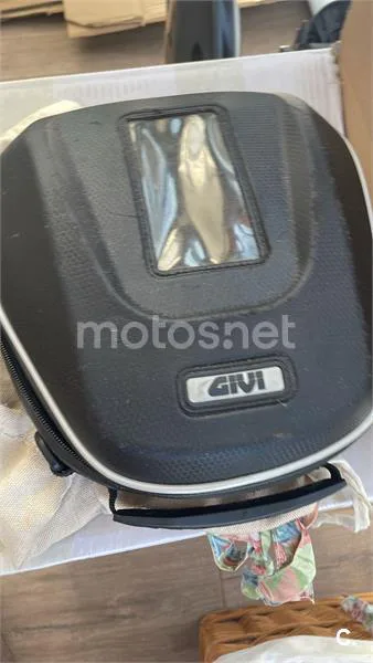 BMW F 750 – Vista 6