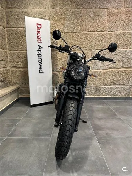 Ducati Scrambler – Vista 4