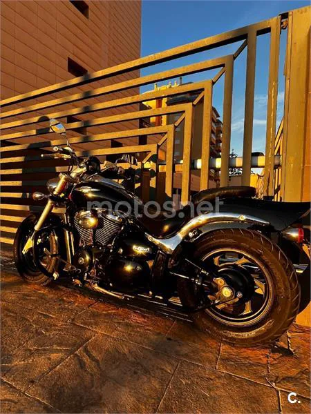 Suzuki Intruder M800 – Vista 5