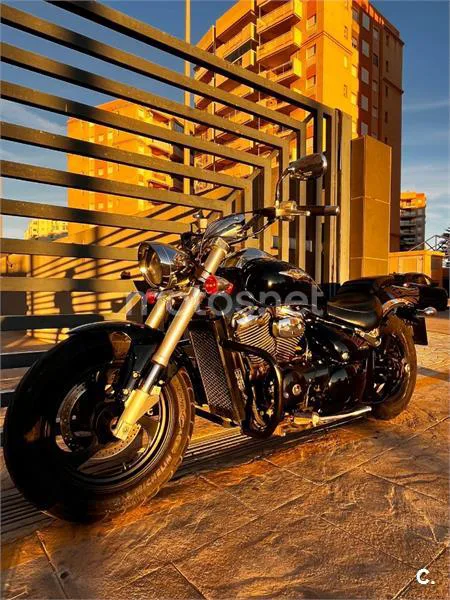 Suzuki Intruder M800 – Vista 6