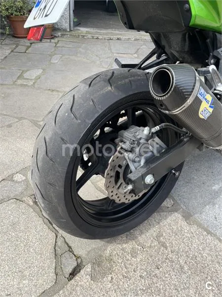 Kawasaki Z 750 – Vista 7