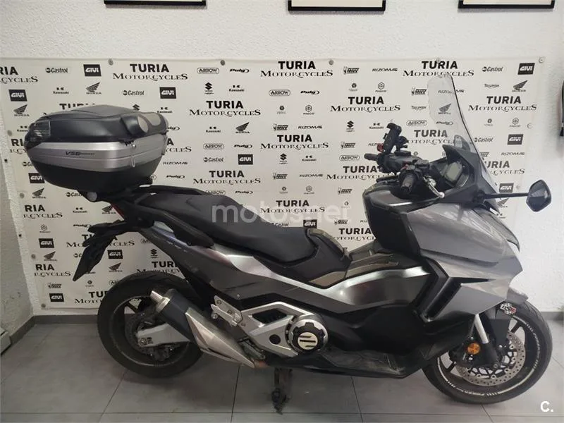 Honda Forza 750 – Vista 3