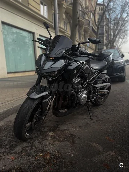 Kawasaki Z 900 – Vista 2