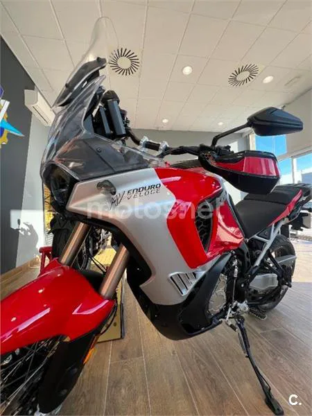 MV Agusta Enduro Veloce 17.500 € 2024 Girona - 2