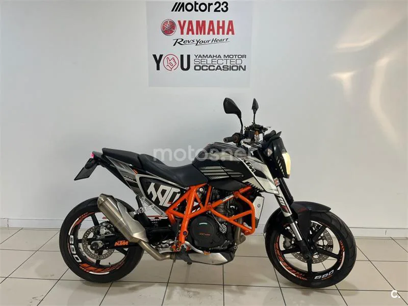 KTM 690 Duke – Vista 6