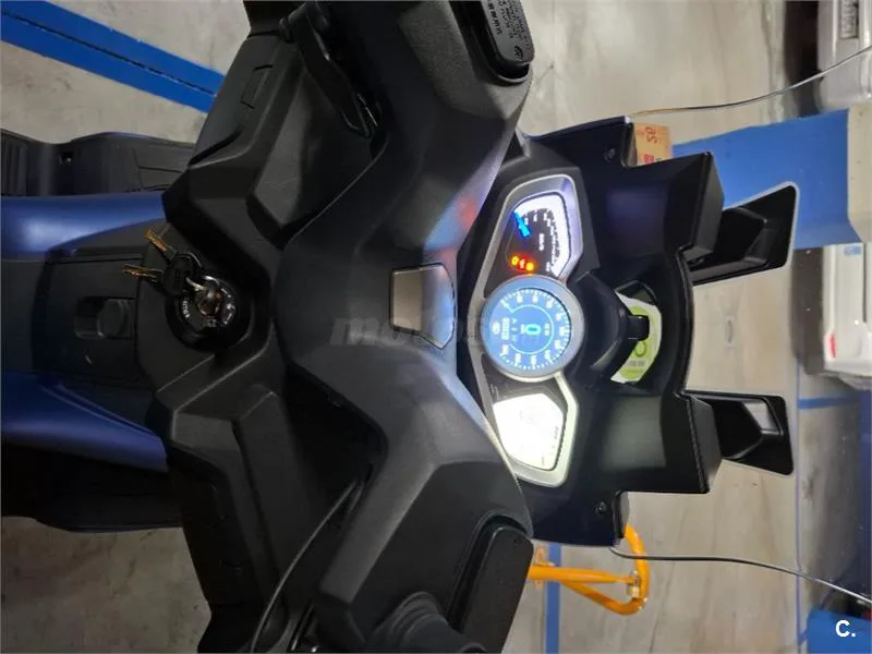 Kymco Xciting S 400 – Vista 9