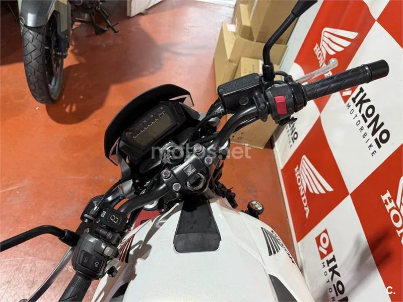Honda NC 700 S – Vista 3