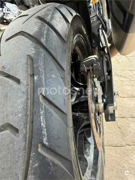 KTM 1050 Adventure – Vista 6