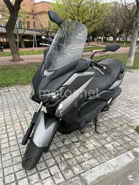 Yamaha XMAX 250 – Vista 11