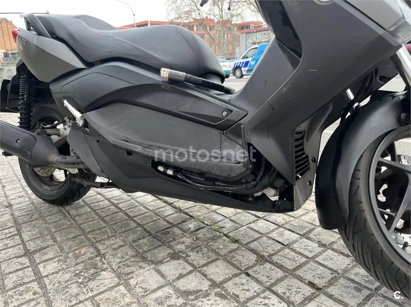 Yamaha XMAX 250 – Vista 14