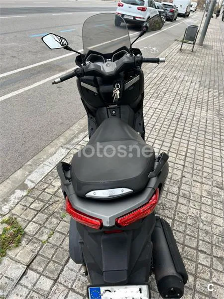 Yamaha XMAX 250 – Vista 15