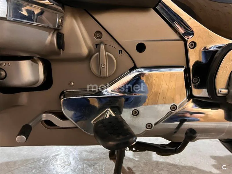 BMW K 1200 LT – Vista 70