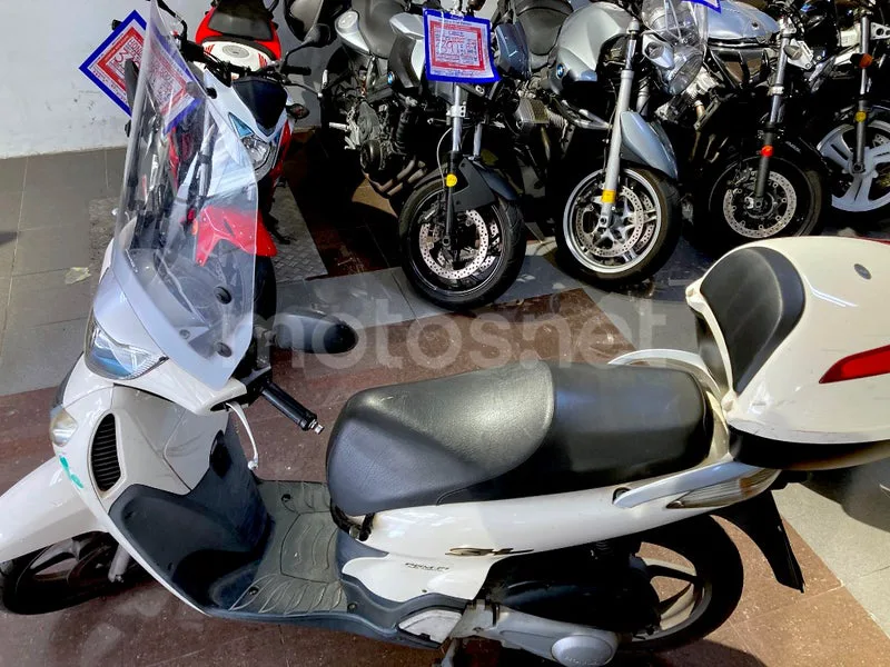 Honda SH125i - Vista 12