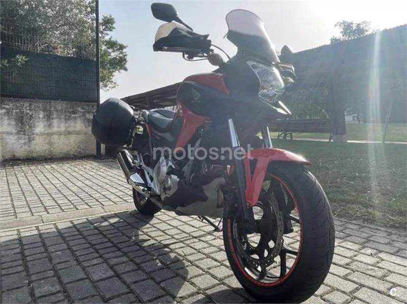 Honda NC 700 X – Vista 3