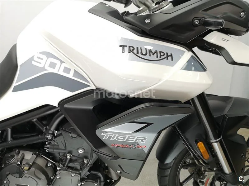 Triumph Tiger 900 – Vista 12