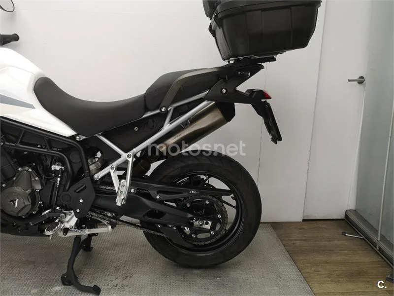 Triumph Tiger 900 – Vista 17