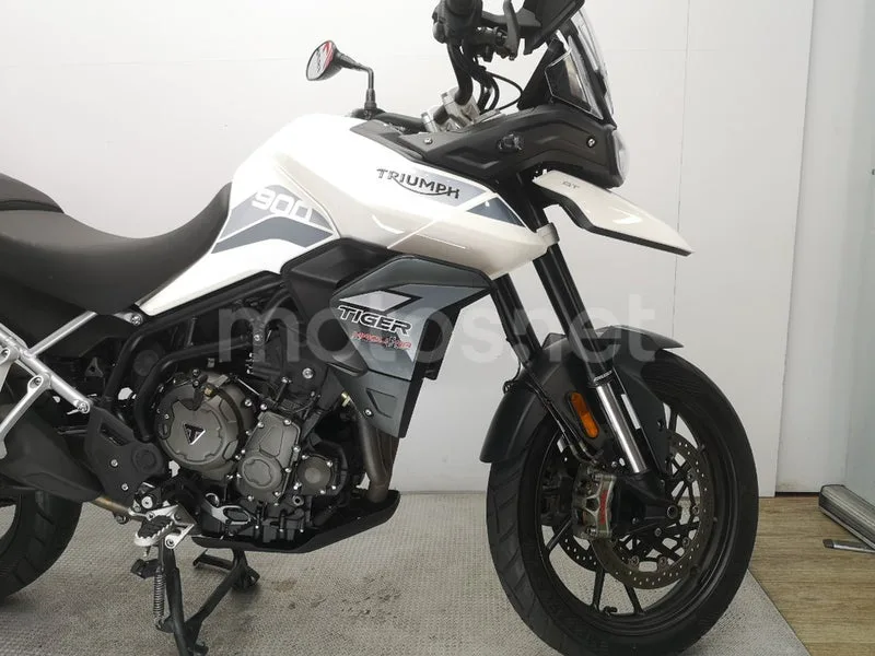 Triumph Tiger 900 – Vista 6