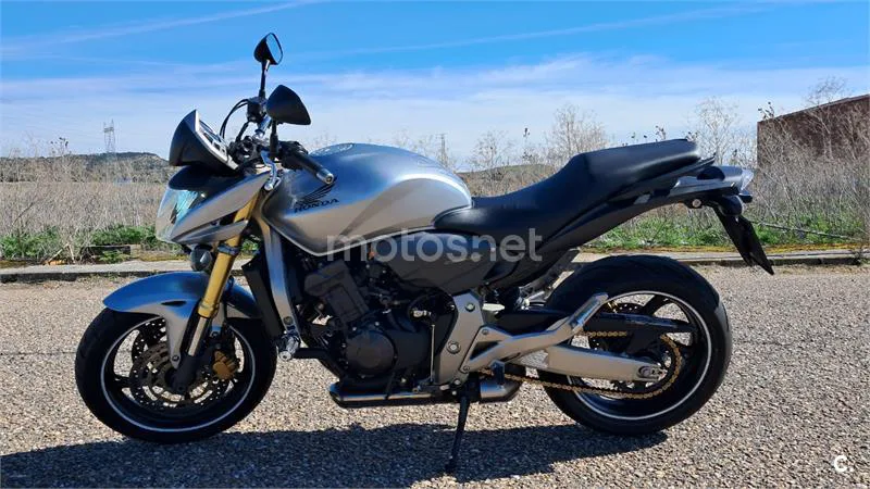 Honda CB 600 F – Vista 4