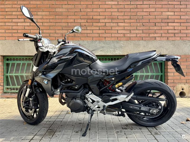 BMW F 900 R – Vista 3