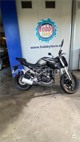 Yamaha MT-125 – Vista 3