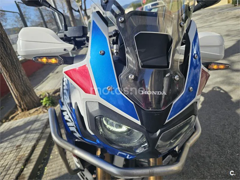 Honda CRF1000L Africa Twin – Vista 13