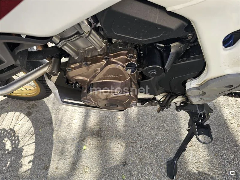 Honda CRF1000L Africa Twin – Vista 14