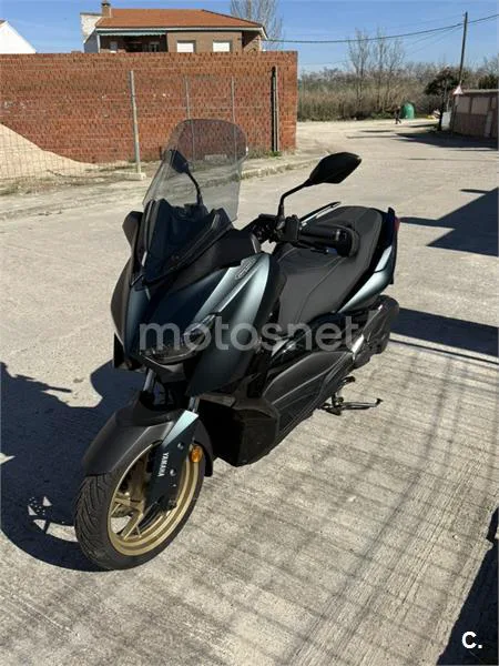 Yamaha XMAX 125 – Vista 7